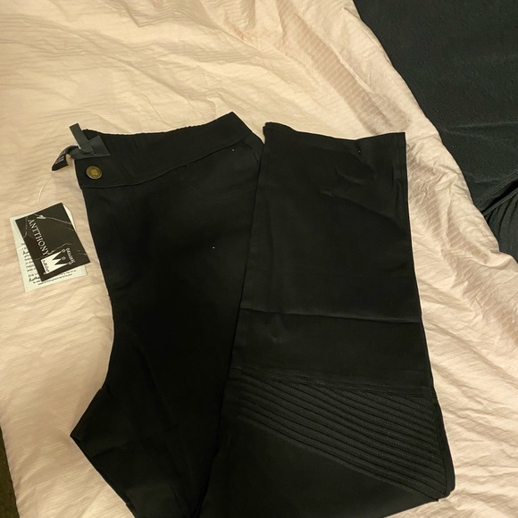 Antthony Motto Pants - Picture 1 of 5